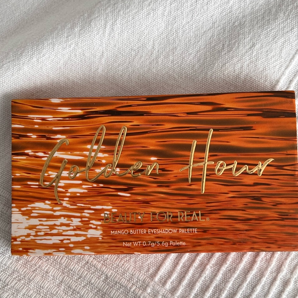 BNWB GOLDEN HOUR EYE SHADOW PALETTE